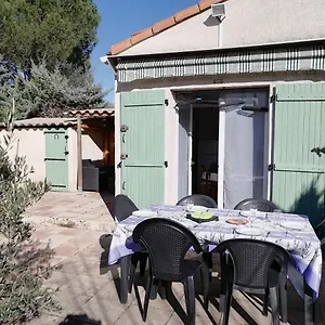petite-maison-au-calme-et-tres-bien-equipee-de-40m2.fr-provencehotel.com/